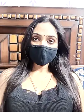 Snapshot of Yours-Bebo chatting on 02.02.26 Yours-Bebo online show from 02.02.26