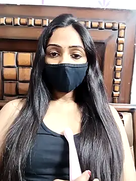 Snapshot of Yours-Bebo chatting on 02.17.26 Yours-Bebo online show from 02.17.26