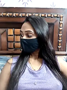 Snapshot of Yours-Bebo chatting on 03.28.26 Yours-Bebo online show from 03.28.26