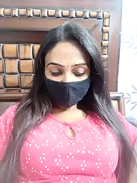 Snapshot of Yours-Bebo chatting on 04.29.26 Yours-Bebo online show from 04.29.26