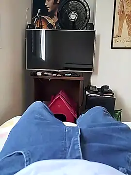 Snapshot of flavio81augusto chatting on 02.22.25 flavio81augusto online show from 02.22.25