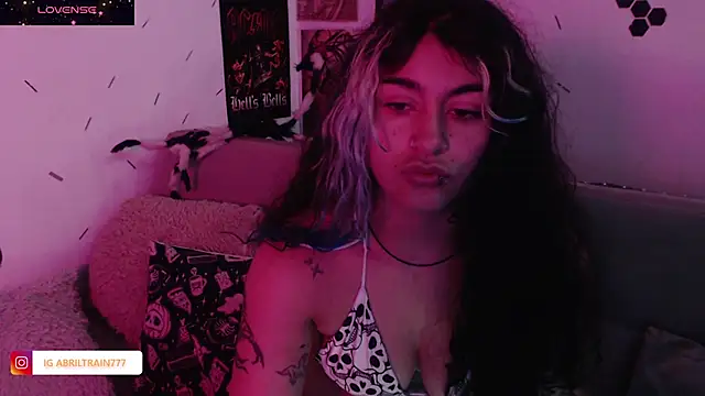 abril666 online show from 10.24.25