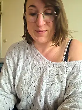 minierose online show from 02.15.26