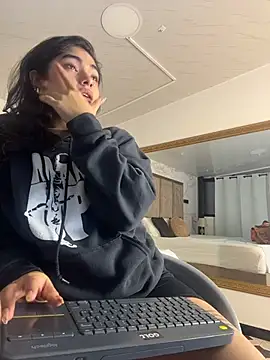 GiselOrtiz online show from 03.18.26