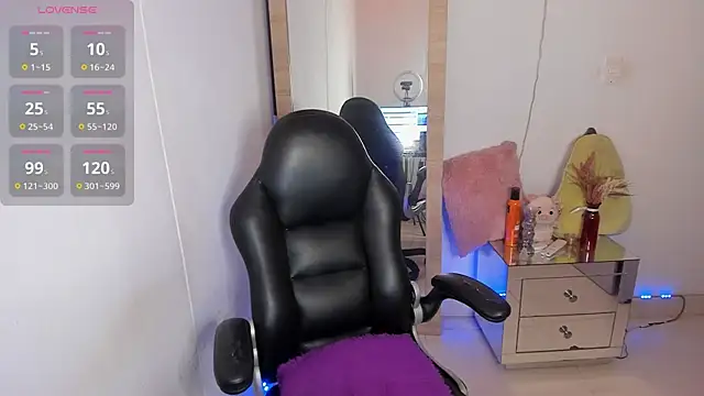 hellensexy online show from 12.16.25