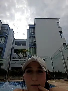 Snapshot of _Lalaa chatting on 09.14.25 Lalaa online show from 09.14.25