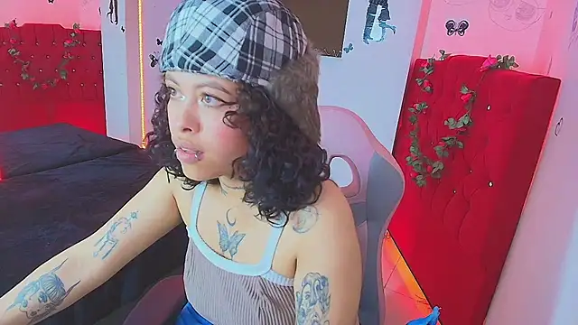 miahernadez303av online show from 09.11.25