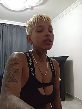 Dirty Zoe online show from 08.06.26