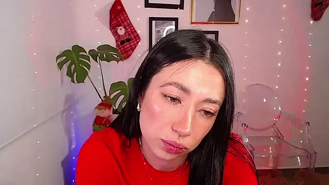 lilyy evanss online show from 12.28.24