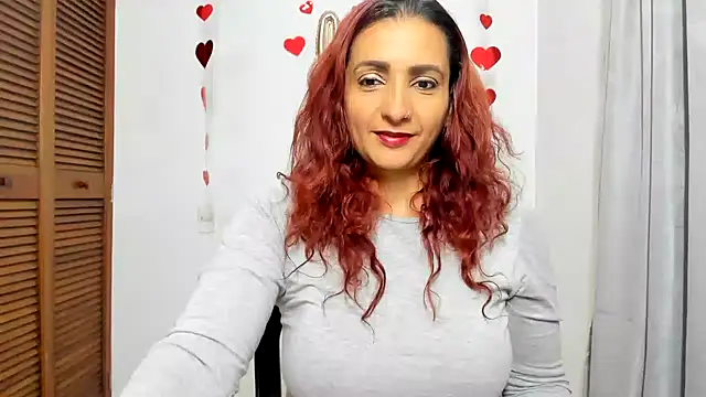 Snapshot of xulay11 chatting on 12.15.24 xulay11 online show from 12.15.24
