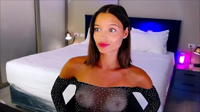 wow Mia online show from 02.21.25