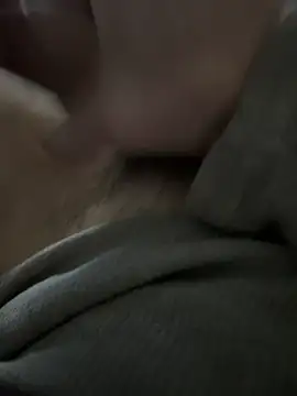 Snapshot of RowdyAlfie233 chatting on 12.17.25 RowdyAlfie233 online show from 12.17.25