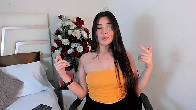 CamilaSofiia online show from 03.22.25