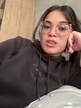 CamilaSofiia online show from 02.16.26