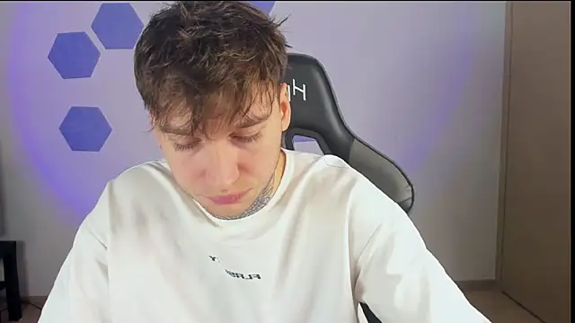 Snapshot of Chris_Tyson chatting on 01.19.25 Chris Tyson online show from 01.19.25