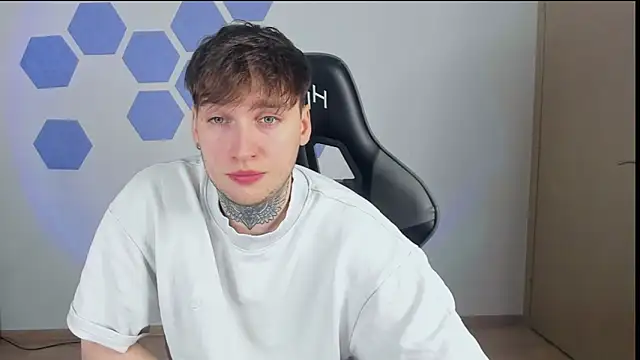 Snapshot of Chris_Tyson chatting on 01.23.25 Chris Tyson online show from 01.23.25