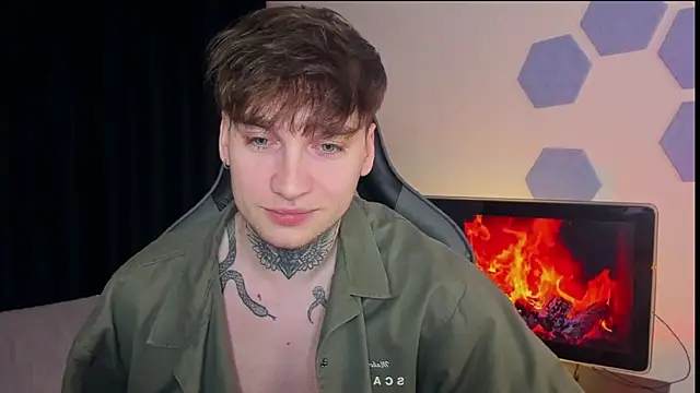 Snapshot of Chris_Tyson chatting on 03.16.25 Chris Tyson online show from 03.16.25