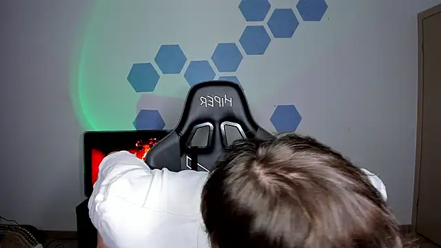 Snapshot of Chris_Tyson chatting on 11.22.25 Chris Tyson online show from 11.22.25