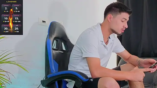 EdwardRoss  online show from 11.24.25