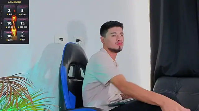 EdwardRoss  online show from 12.20.25