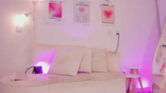 Snapshot of Steff_London chatting on 02.12.26 Steff London online show from 02.12.26