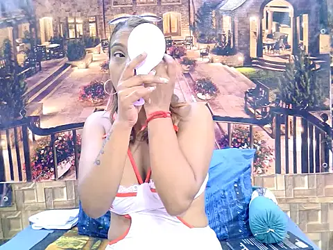 Snapshot of IndianSexyAss chatting on 04.08.26 IndianSexyAss online show from 04.08.26