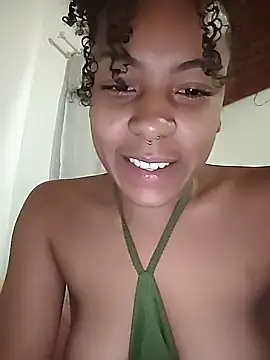 Julia Pretinha online show from 11.24.25