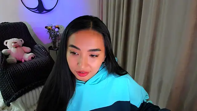 worldofkim online show from 11.02.25