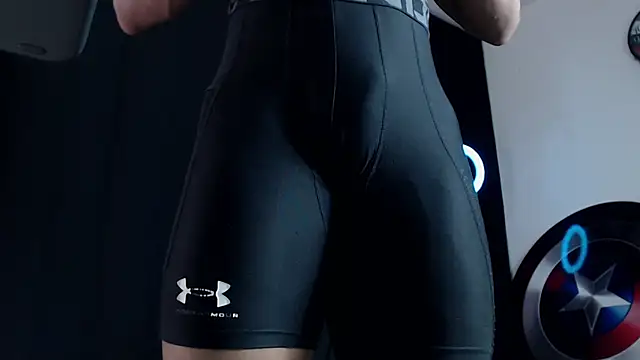 Antonywebb94 online show from 03.17.25