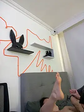 Snapshot of alissonandamy chatting on 02.16.25 alissonandamy online show from 02.16.25