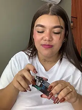 Snapshot of Michellesexxy chatting on 02.18.25 Michellesexxy online show from 02.18.25