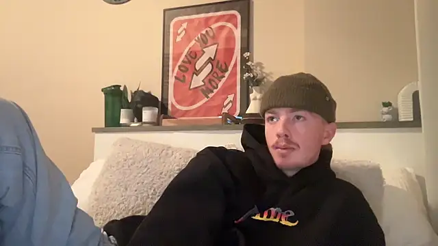 younghungginger online show from 12.31.24