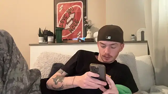 younghungginger online show from 01.02.25