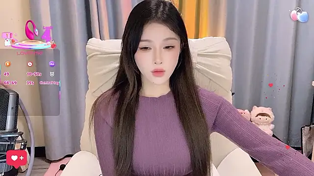 Snapshot of 7-Love chatting on 02.13.26 7-Love online show from 02.13.26