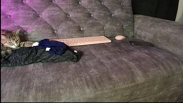 unu nai online show from 11.03.25