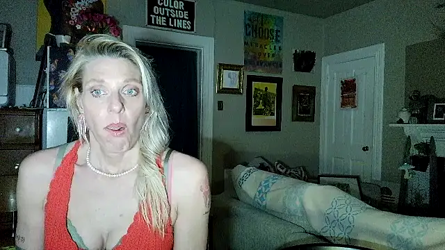 Snapshot of Glamazonx chatting on 02.14.26 Glamazonx online show from 02.14.26