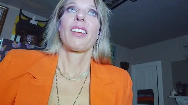 Glamazonx online show from 04.03.26