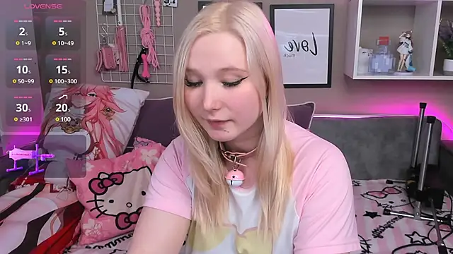 Snapshot of MeowkaKitty chatting on 02.23.25 MeowkaKitty online show from 02.23.25