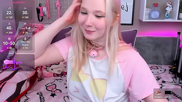 Snapshot of MeowkaKitty chatting on 03.08.25 MeowkaKitty online show from 03.08.25