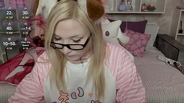 MeowkaKitty online show from 03.15.26