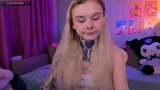 Britney Lynch online show from 03.07.26