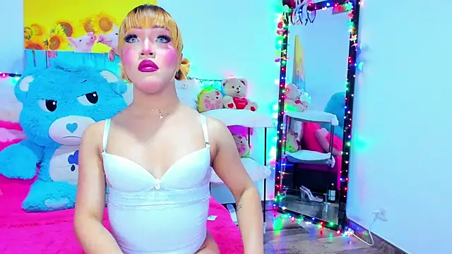 Candy Candy   online show from 04.24.26