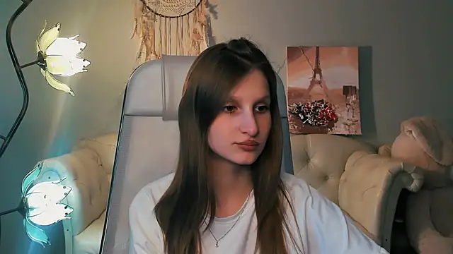 EllaHorton online show from 03.18.25