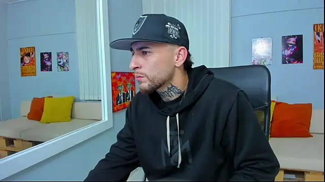 Snapshot of Drako_Lamar chatting on 01.16.25 Drako Lamar online show from 01.16.25