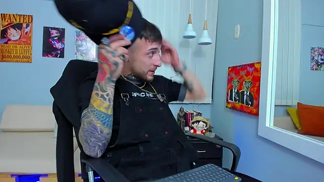 Snapshot of Drako_Lamar chatting on 01.18.25 Drako Lamar online show from 01.18.25