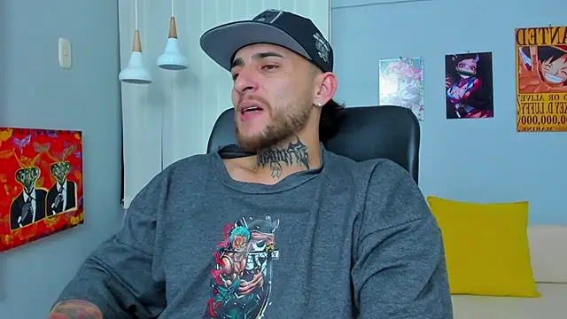 Snapshot of Drako_Lamar chatting on 01.21.25 Drako Lamar online show from 01.21.25