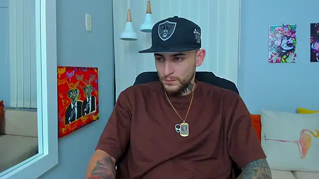 Snapshot of Drako_Lamar chatting on 01.24.25 Drako Lamar online show from 01.24.25