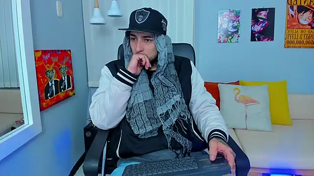 Snapshot of Drako_Lamar chatting on 02.10.25 Drako Lamar online show from 02.10.25