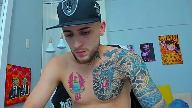 Snapshot of Drako_Lamar chatting on 02.10.25 Drako Lamar online show from 02.10.25