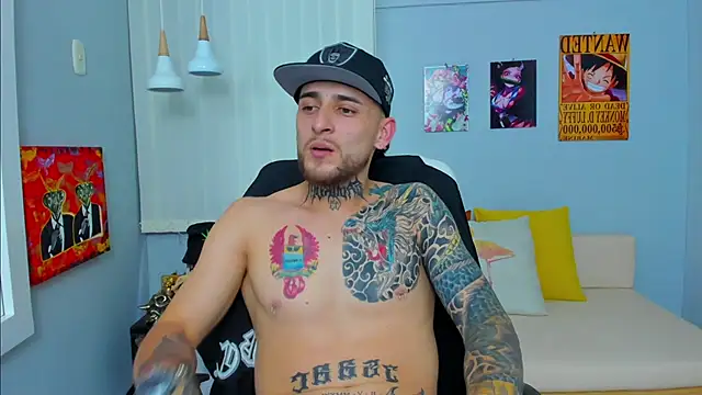 Snapshot of Drako_Lamar chatting on 02.10.25 Drako Lamar online show from 02.10.25